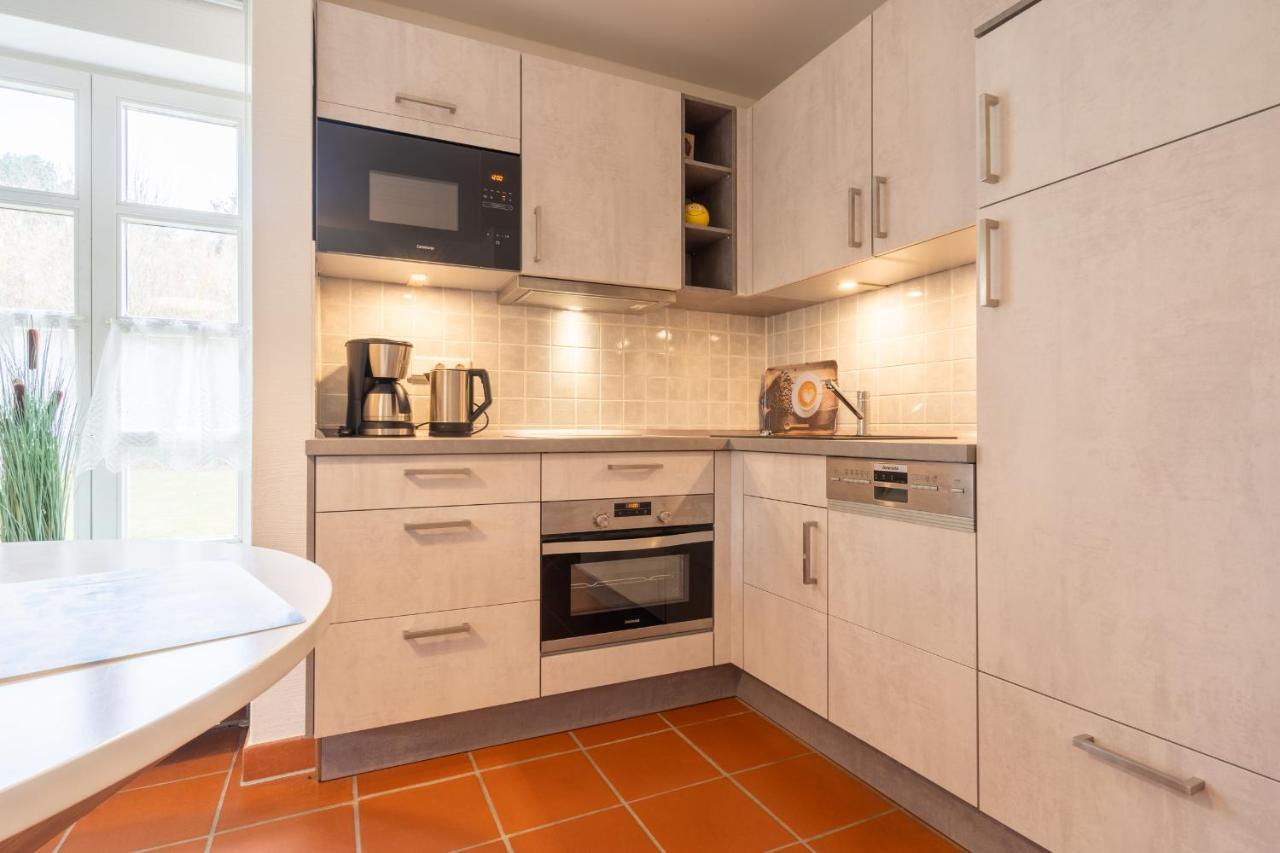 Feriendorf Rugana - Komfort Appartement Mit 1 Schlafzimmer Und Terrasse B47 Dranske Buitenkant foto